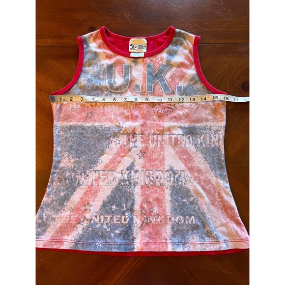 Vintage Walt Disney World Parks Epcot United Kingdom Sleeveless Knit Top - Picture 7 of 8